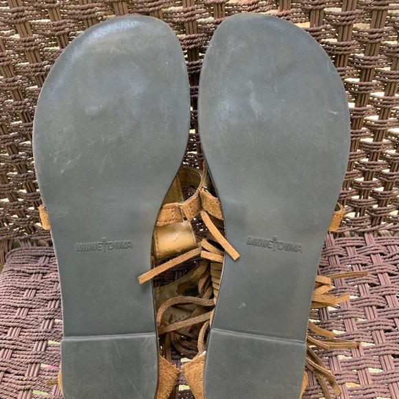 Minnetonka Boho Style Brown Suede Fringe Tassel Sandals Size 9 - Picture 9 of 11